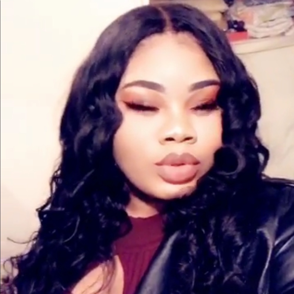 Meet your Posher, Deidriane
